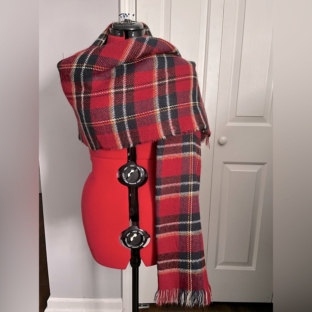 Plaid Oversized Scarf